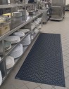 Tapis anti-fatigue & écoulement continu Comfort Flow en cuisine